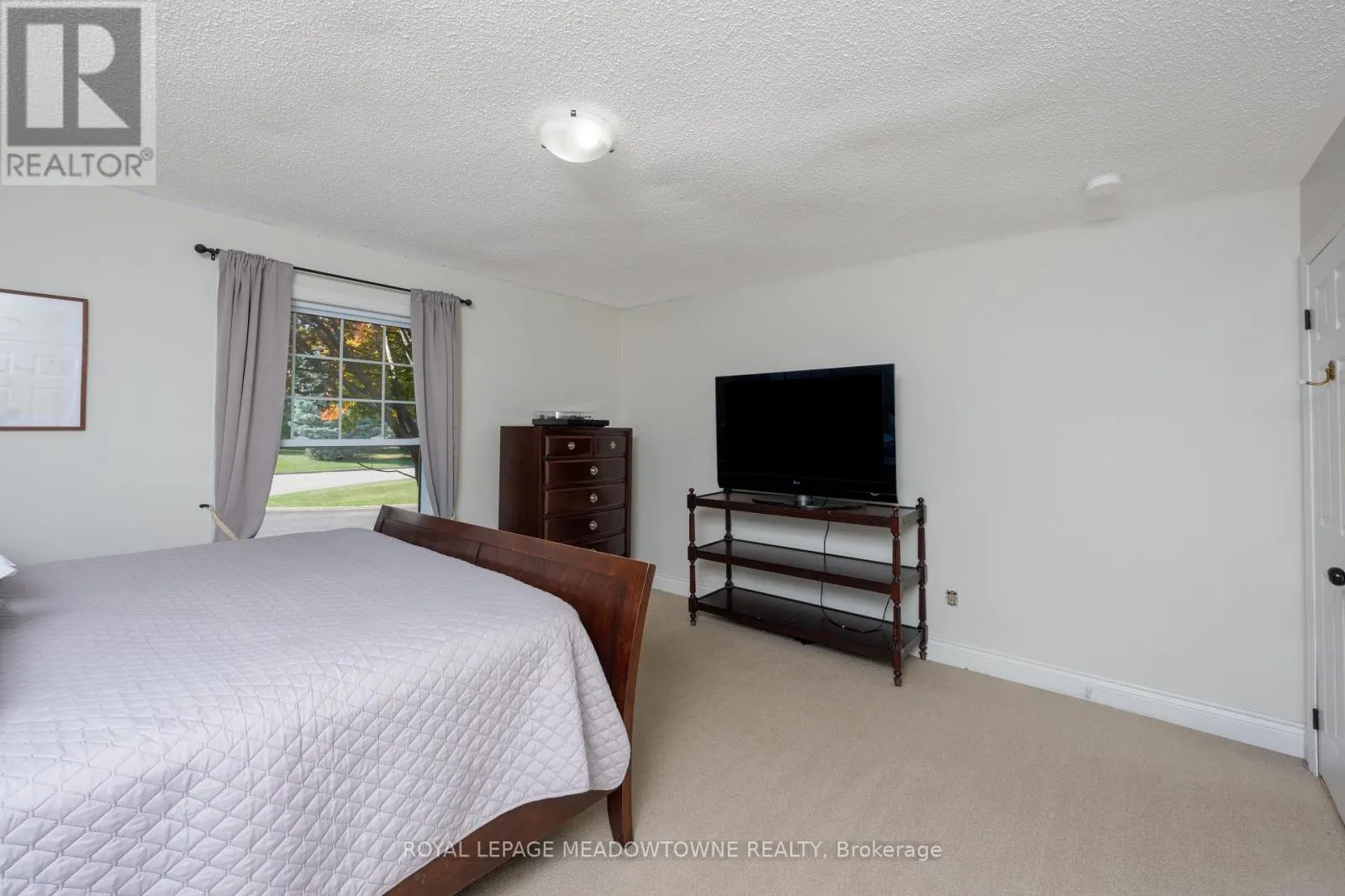 3 APPELBE COURT