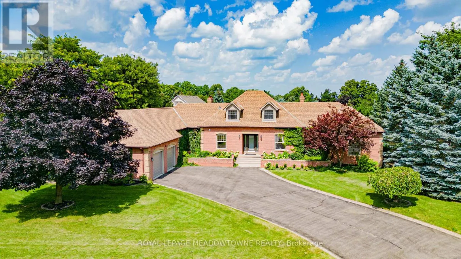3 APPELBE COURT