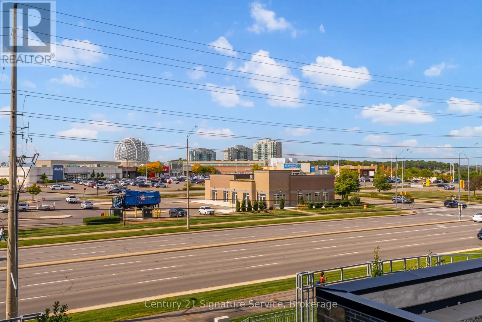 304 - 4677 GLEN ERIN DRIVE