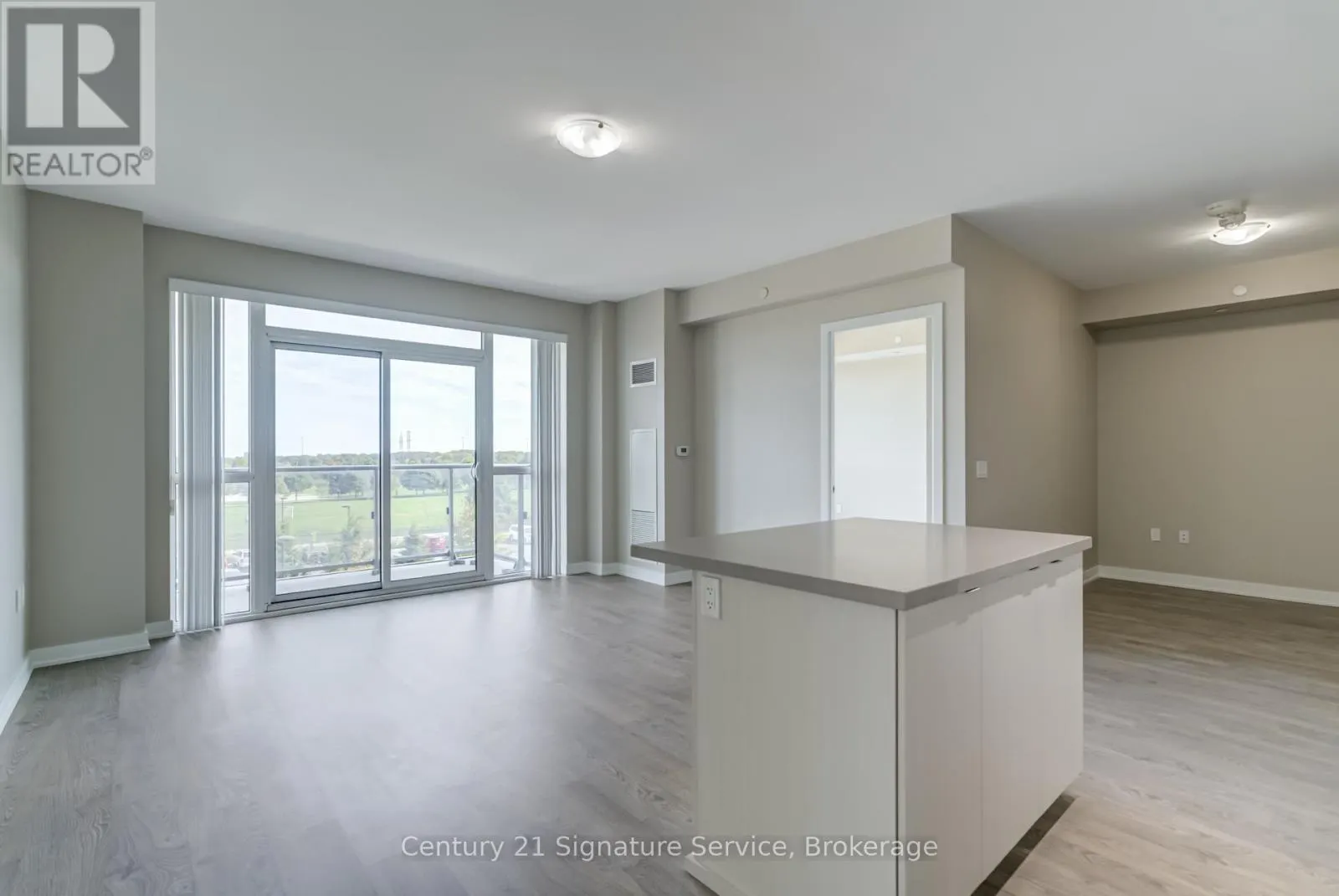 304 - 4677 GLEN ERIN DRIVE