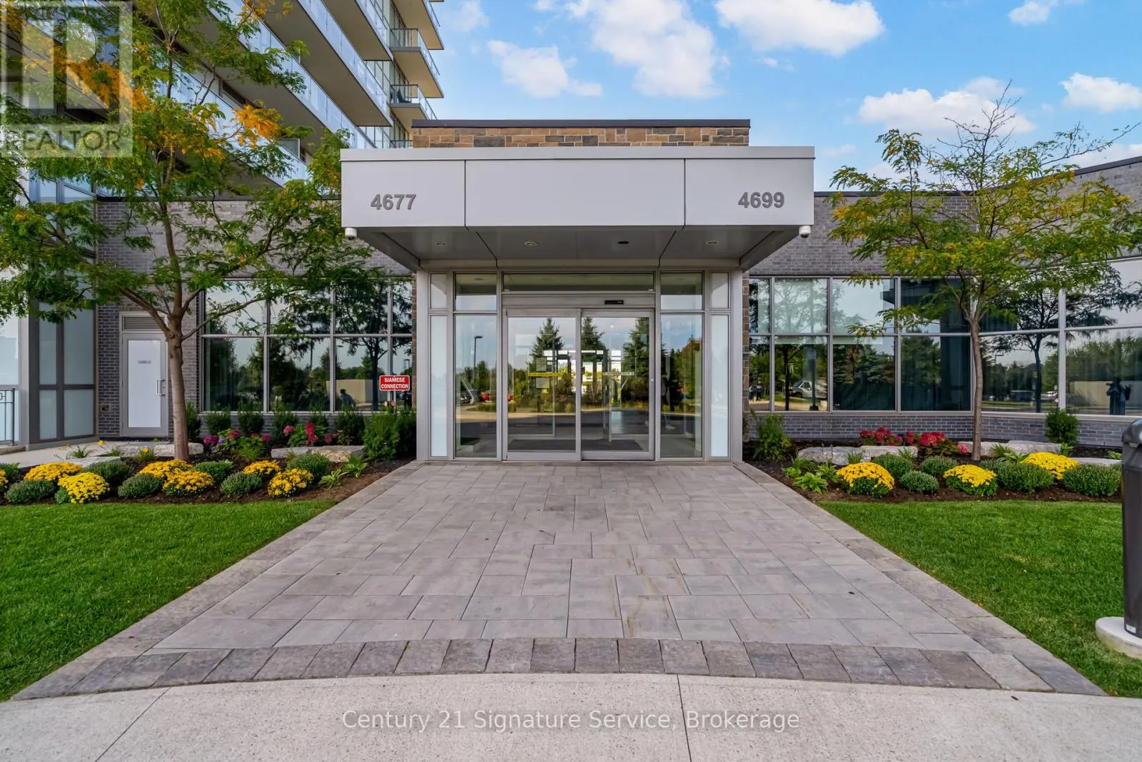 304 - 4677 GLEN ERIN DRIVE