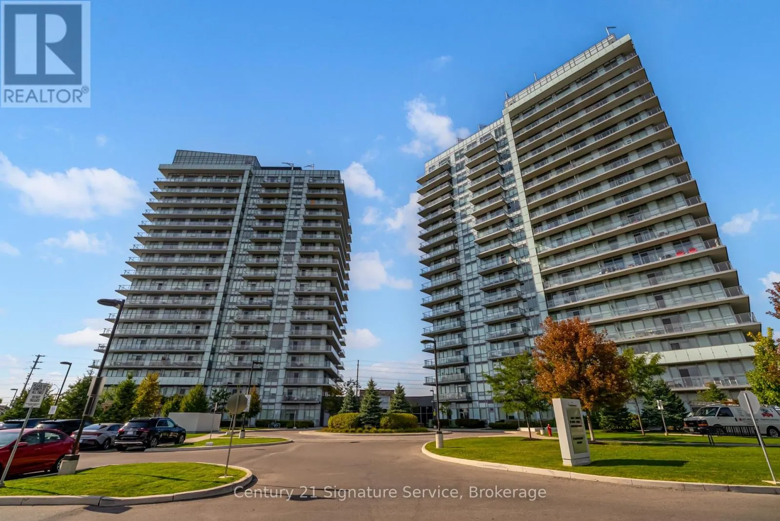 304 - 4677 GLEN ERIN DRIVE