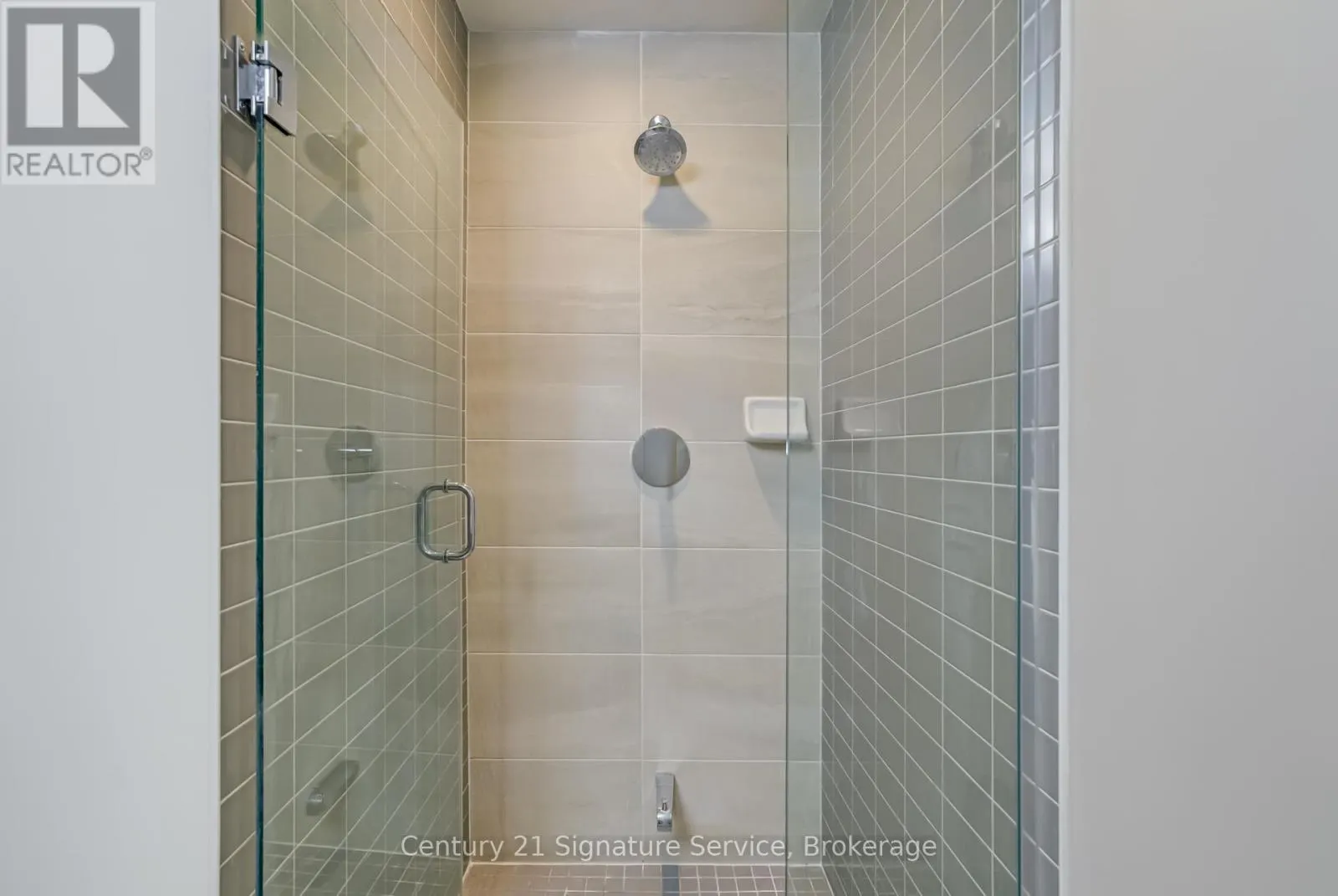 304 - 4677 GLEN ERIN DRIVE