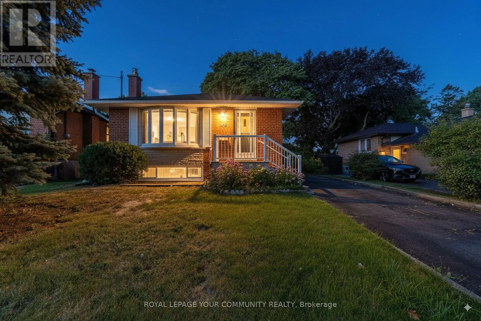 19 ARCHERHILL DRIVE
