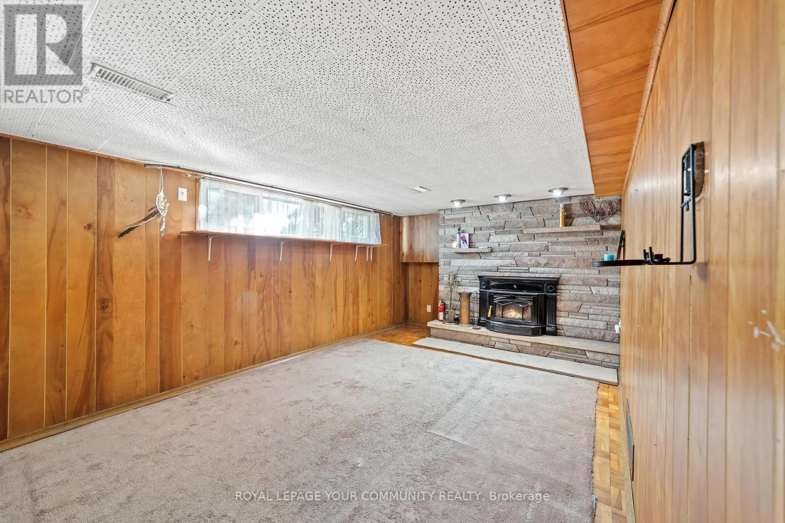 19 ARCHERHILL DRIVE
