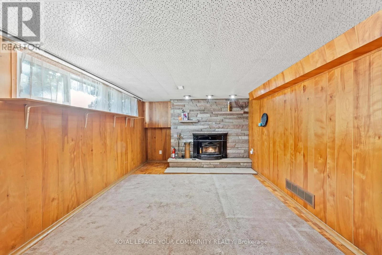 19 ARCHERHILL DRIVE