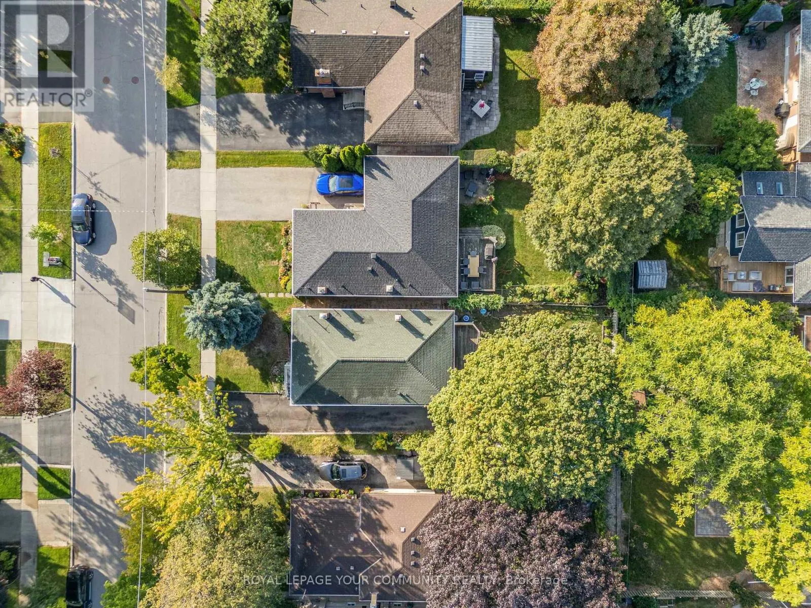 19 ARCHERHILL DRIVE