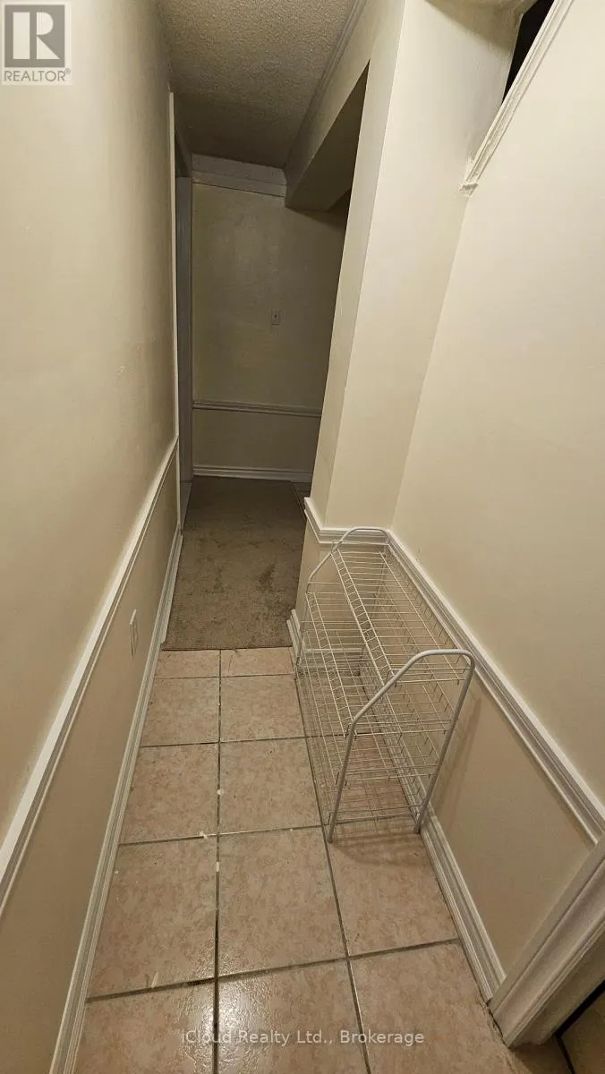 BSMNT - 71 GRASSINGTON CRESCENT