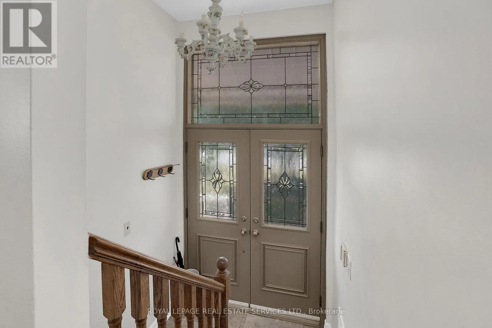 18 LANGHOLM DRIVE