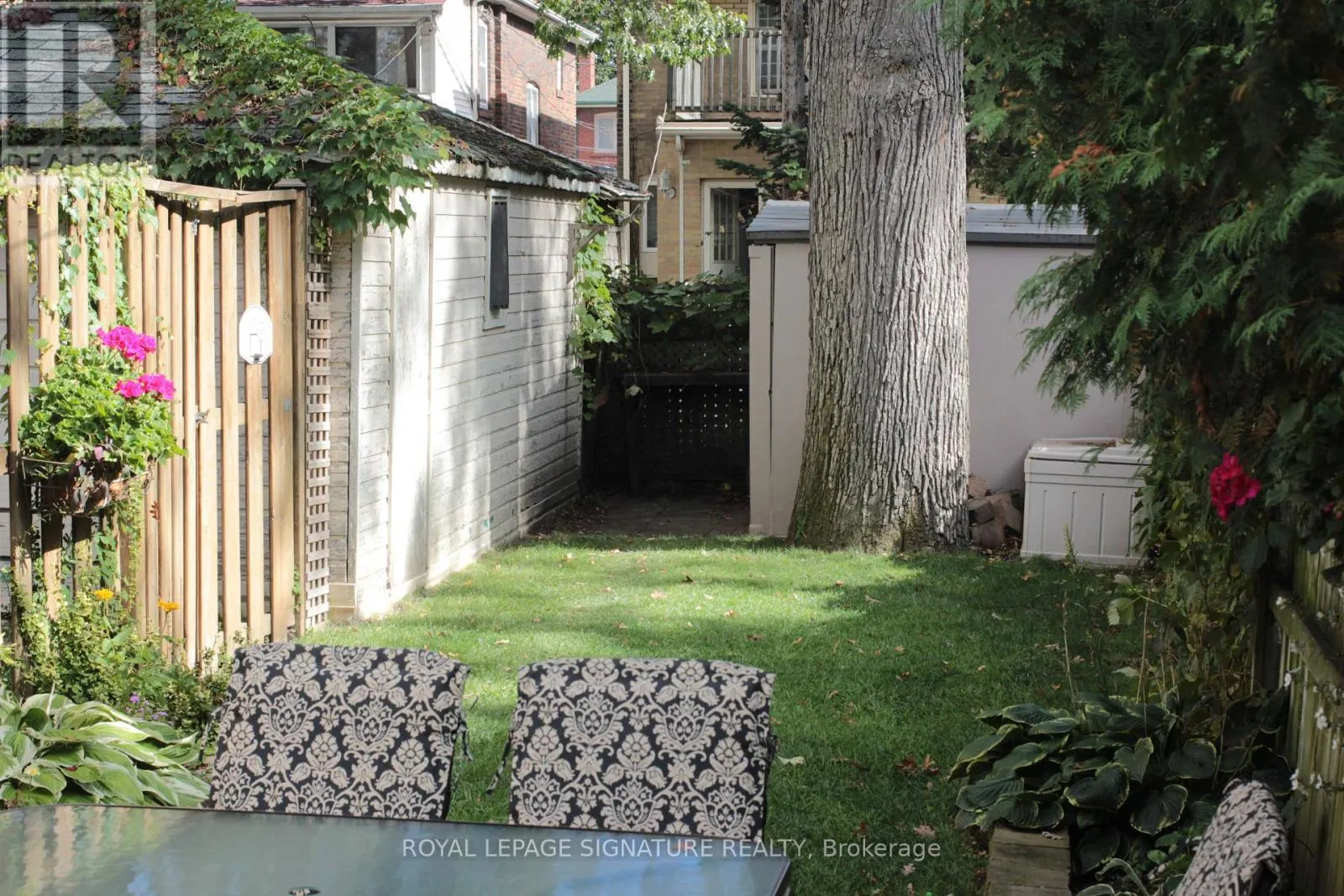 87 RUNNYMEDE ROAD