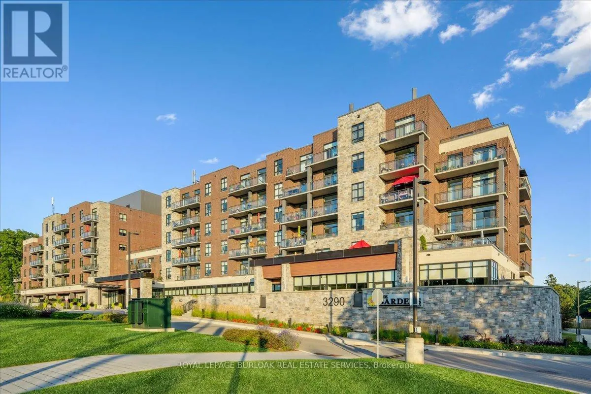 222 - 3290 NEW STREET W