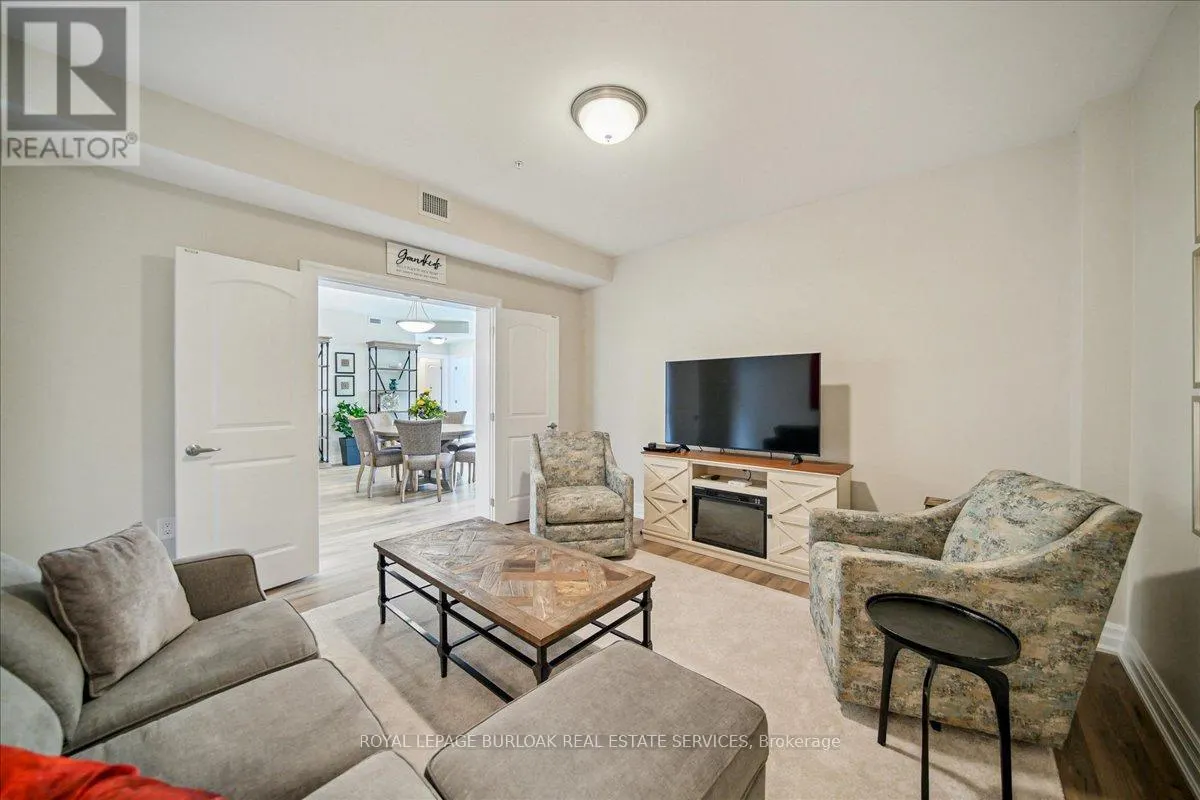 222 - 3290 NEW STREET W