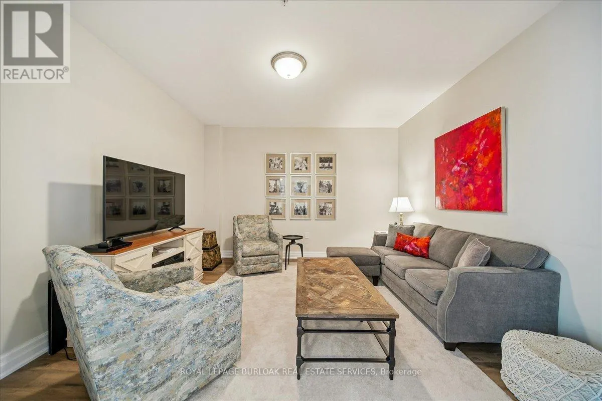 222 - 3290 NEW STREET W