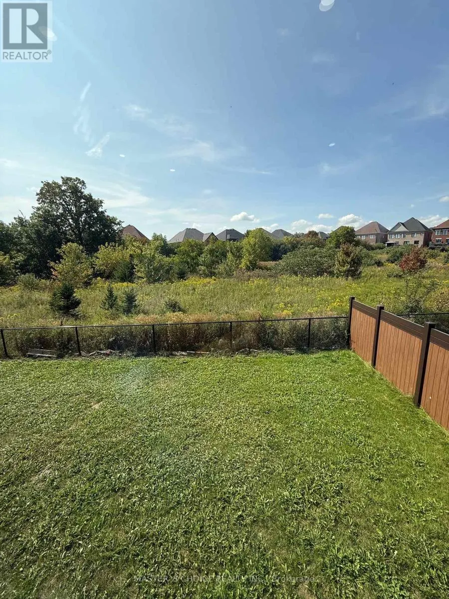 48 ABIGAIL GRACE CRESCENT