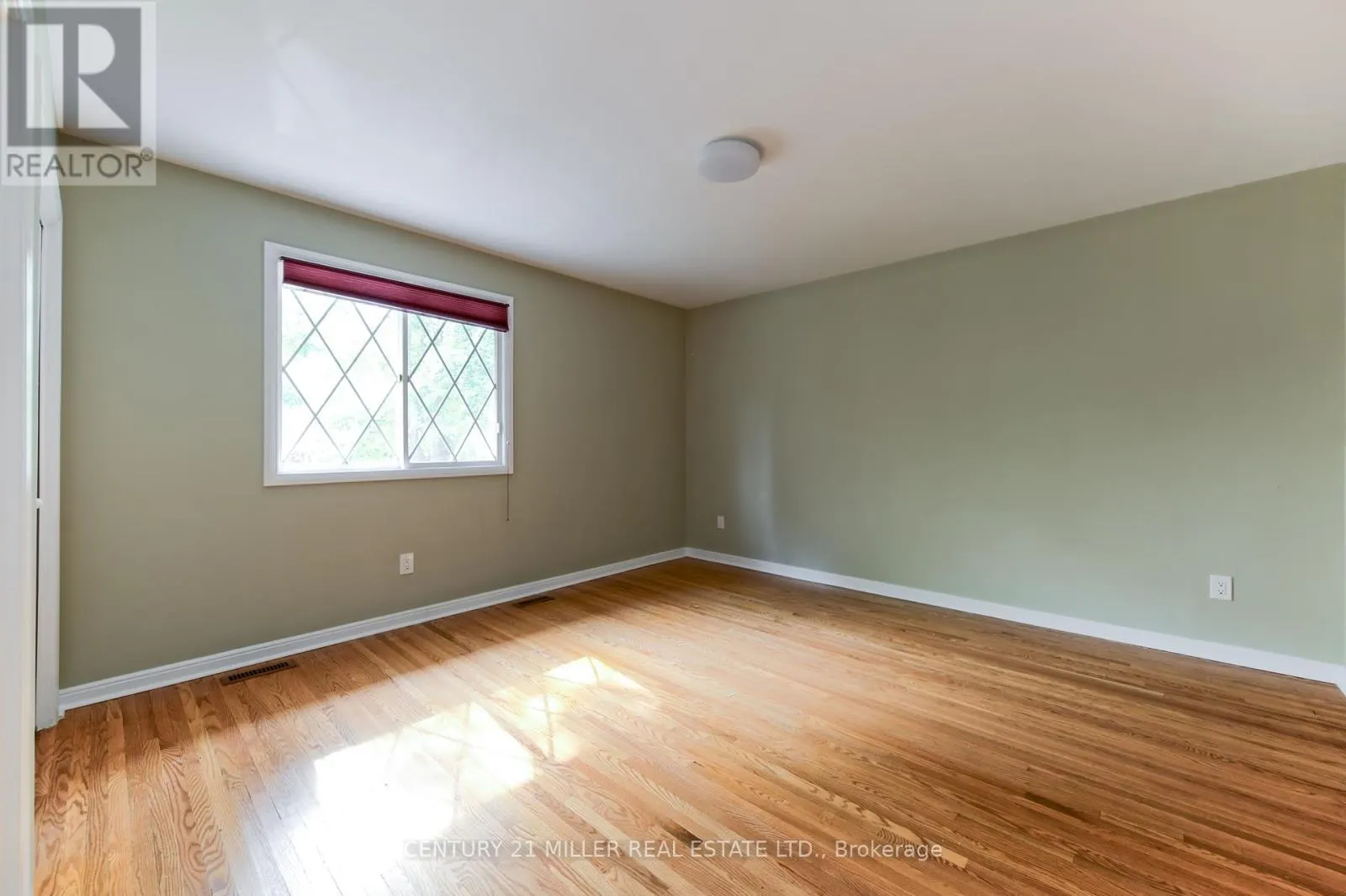 111 GLOUCESTER AVENUE