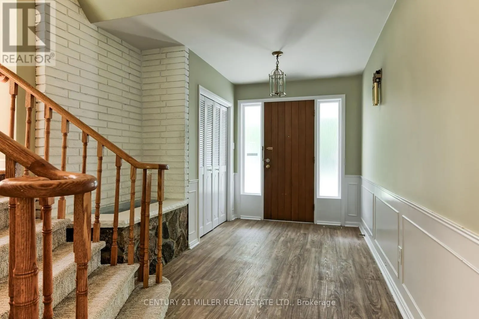 111 GLOUCESTER AVENUE