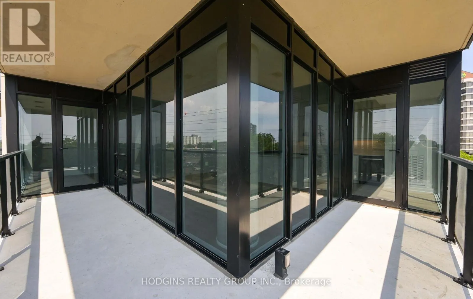 309 - 1035 SOUTHDOWN ROAD