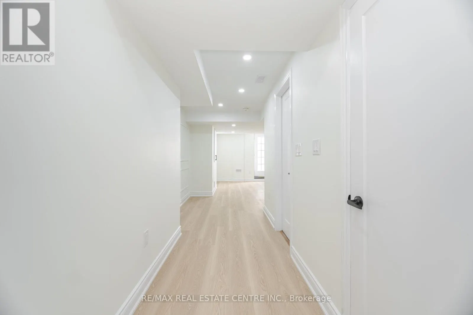 LOWER - 351 GREENLESS CIRCLE