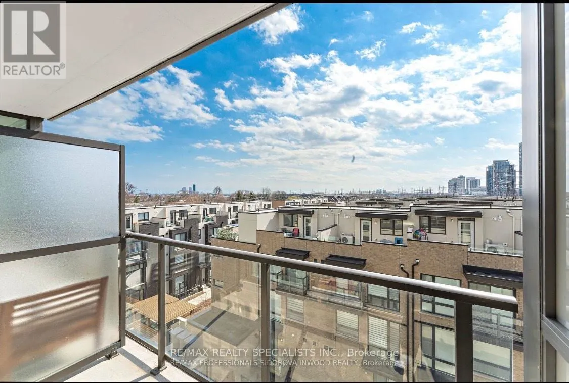 506 - 8 FIELDWAY ROAD