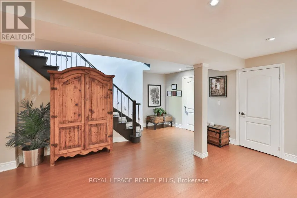 3321 SPRINGFLOWER WAY