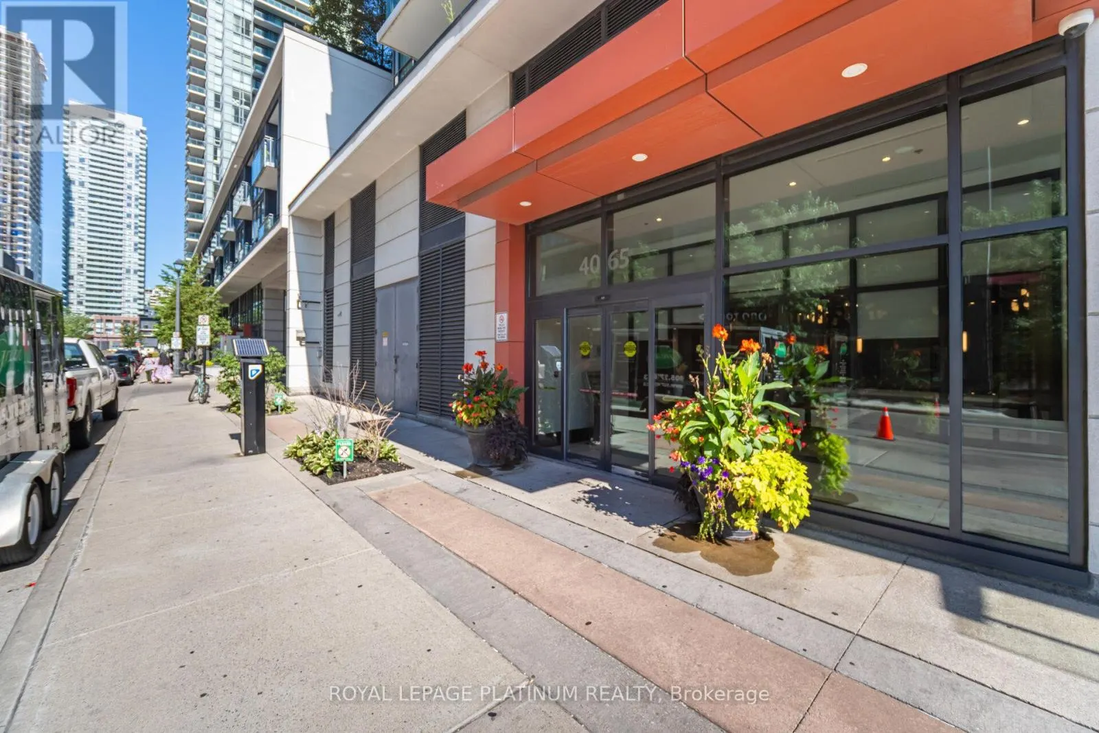 2406 - 4065 BRICKSTONE MEWS