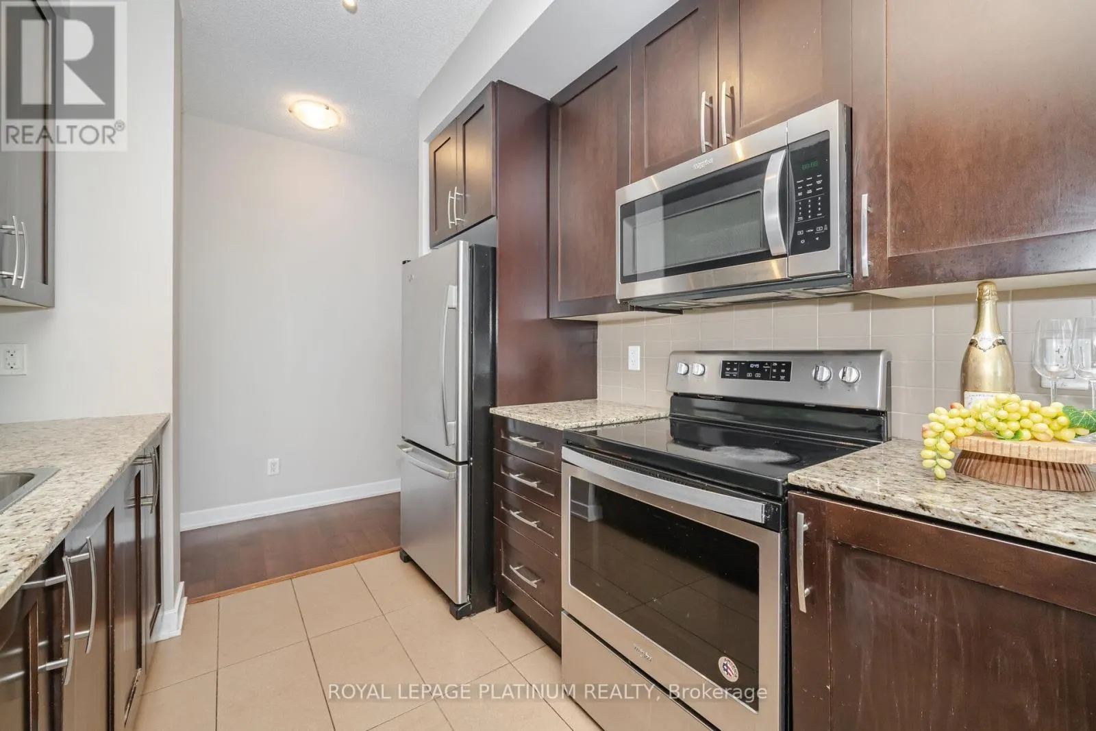 2406 - 4065 BRICKSTONE MEWS