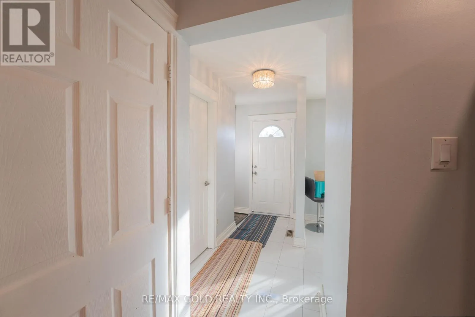 107 - 900 CENTRAL PARK DRIVE