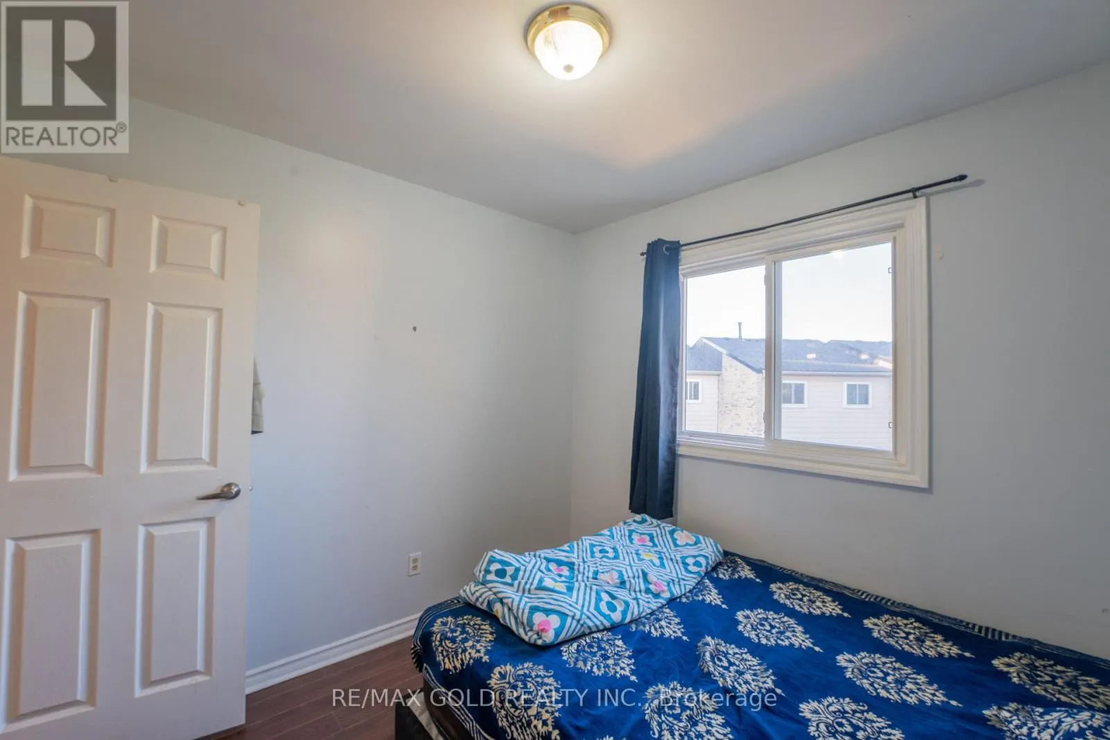 107 - 900 CENTRAL PARK DRIVE