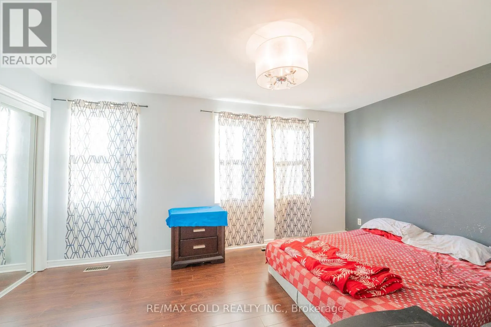 107 - 900 CENTRAL PARK DRIVE