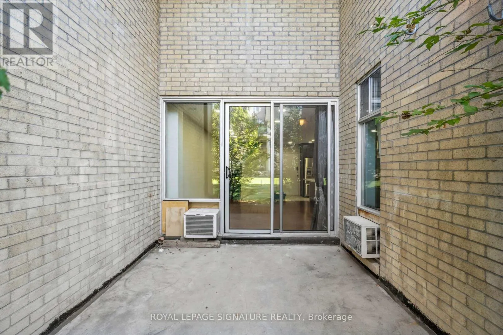 51 - 1624 BLOOR STREET