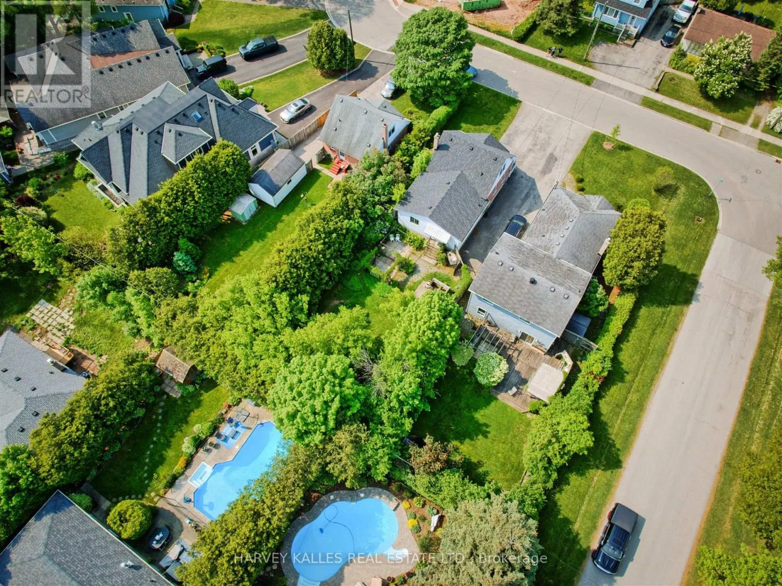 247 JENNINGS CRESCENT