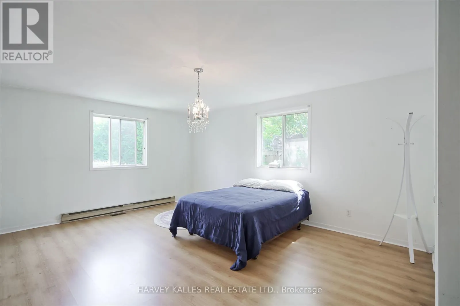 247 JENNINGS CRESCENT