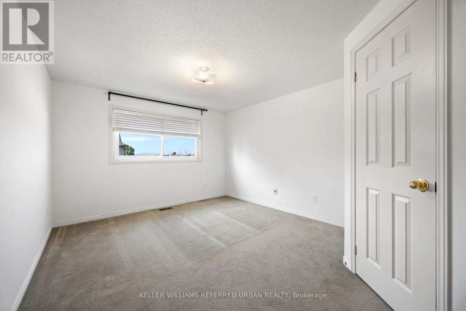 19 - 3895 DOUG LEAVENS BOULEVARD
