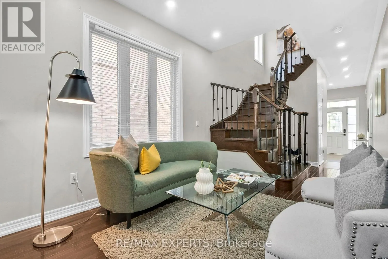 25 WATERVILLE WAY