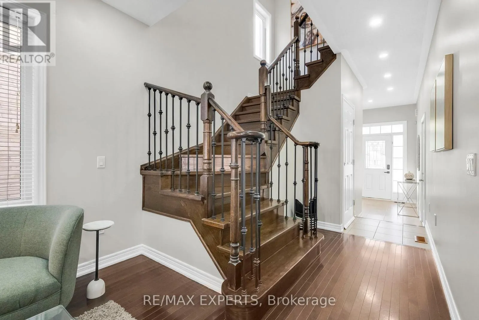 25 WATERVILLE WAY