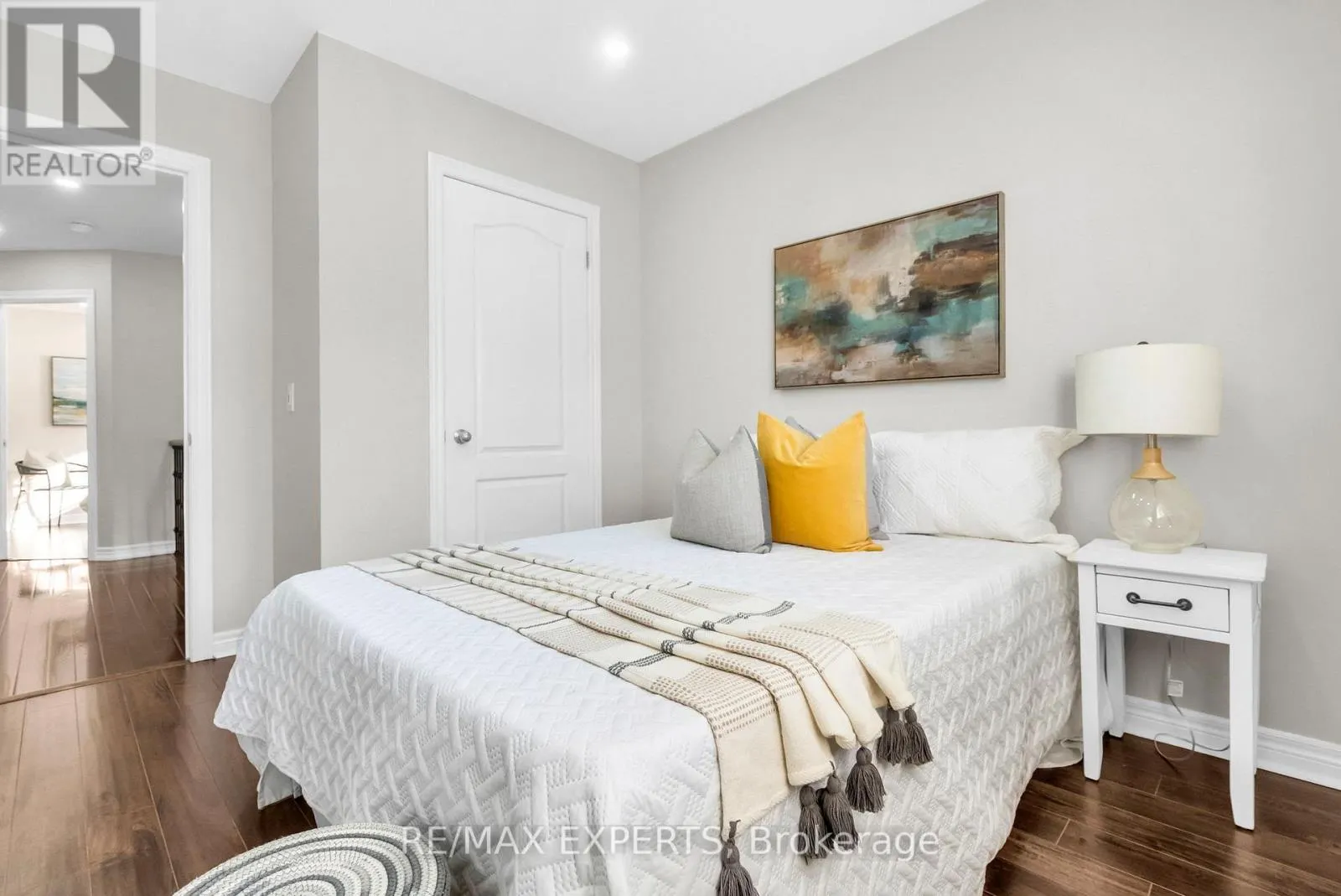 25 WATERVILLE WAY