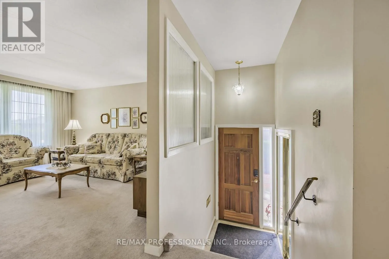 6 JOSHUA AVENUE