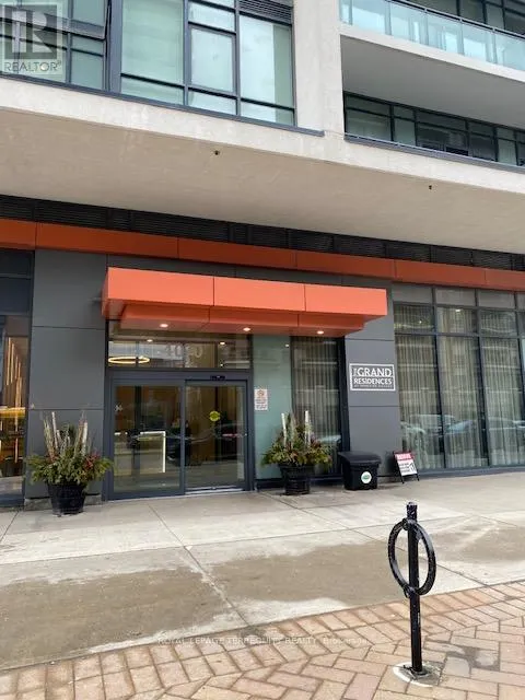 3301 - 4070 CONFEDERATION PARKWAY
