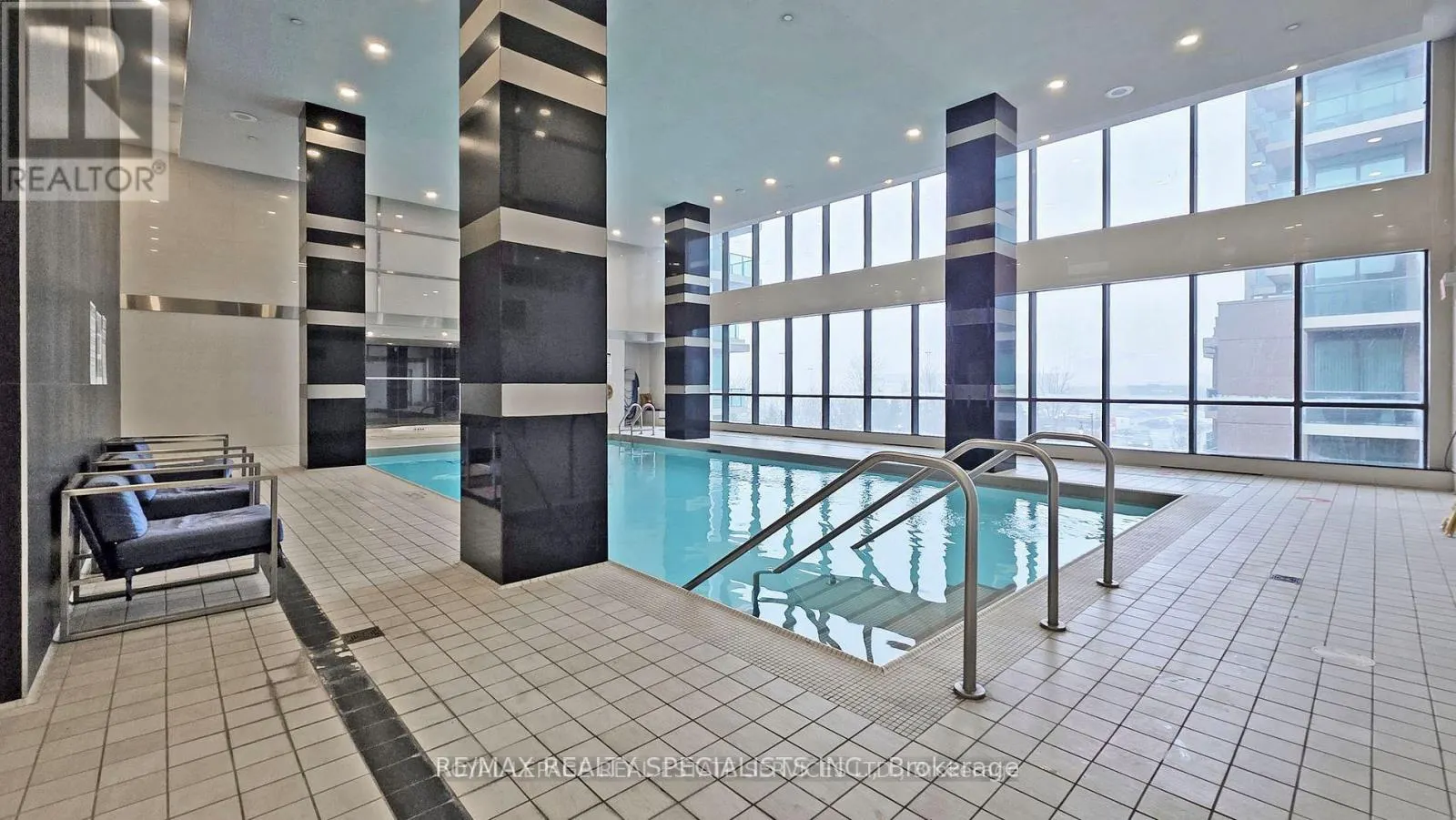 2107 - 205 SHERWAY GARDENS ROAD