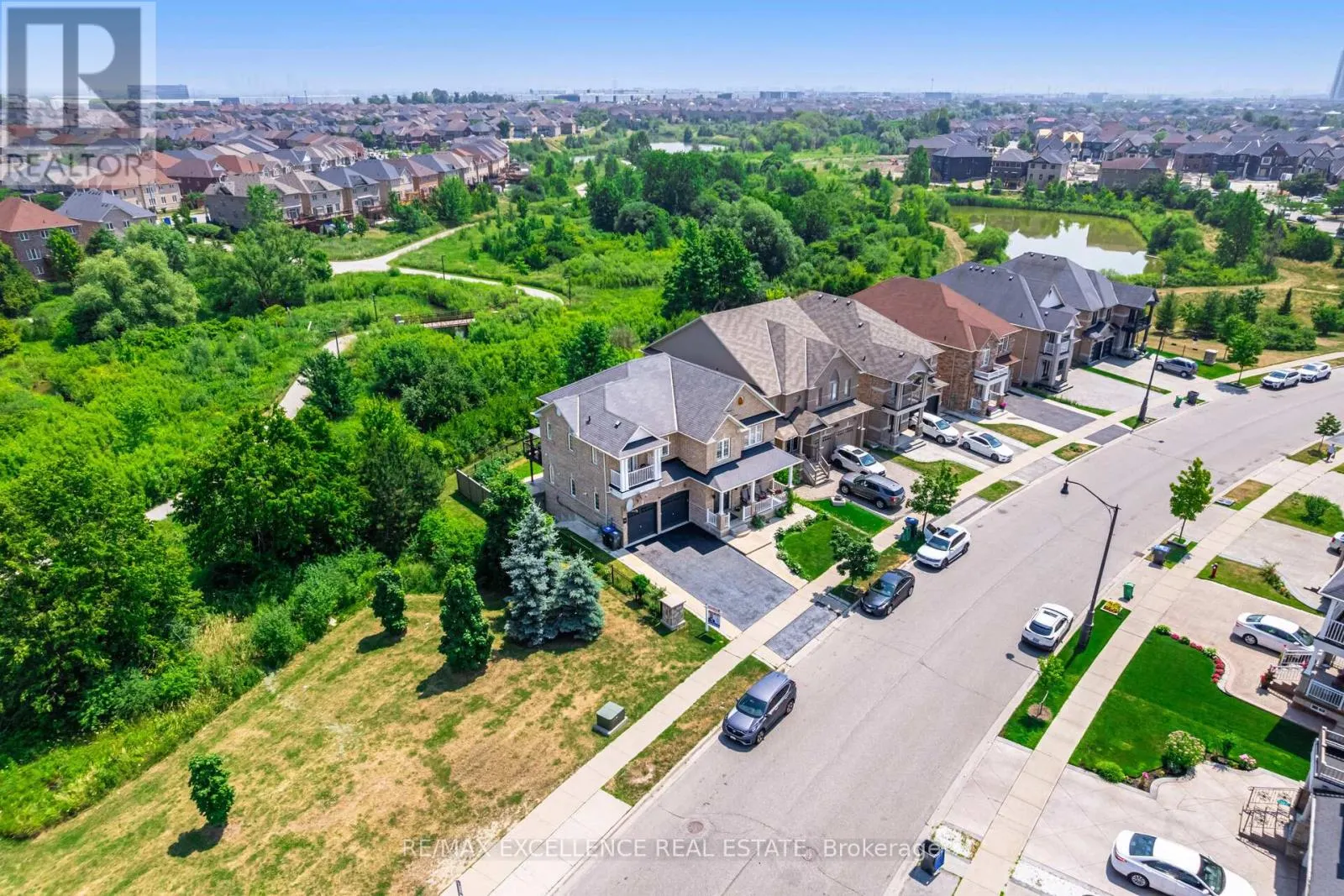 73 GARDENBROOKE TRAIL