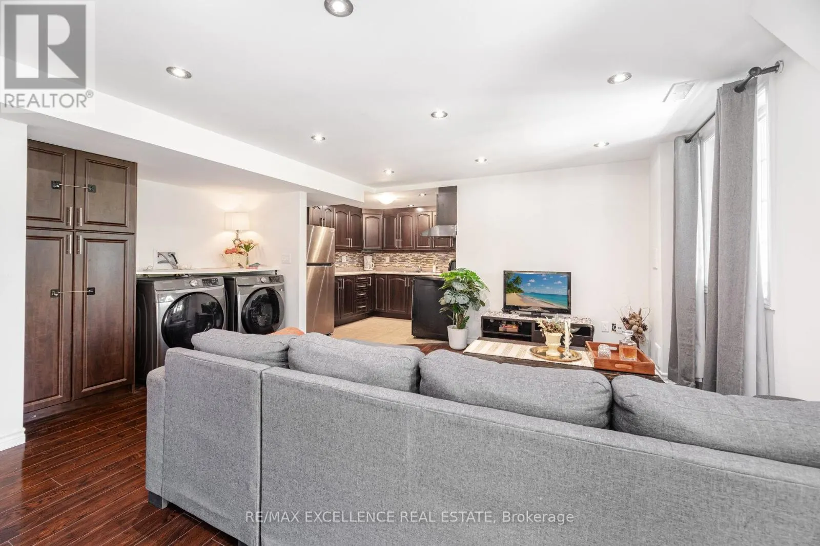 73 GARDENBROOKE TRAIL