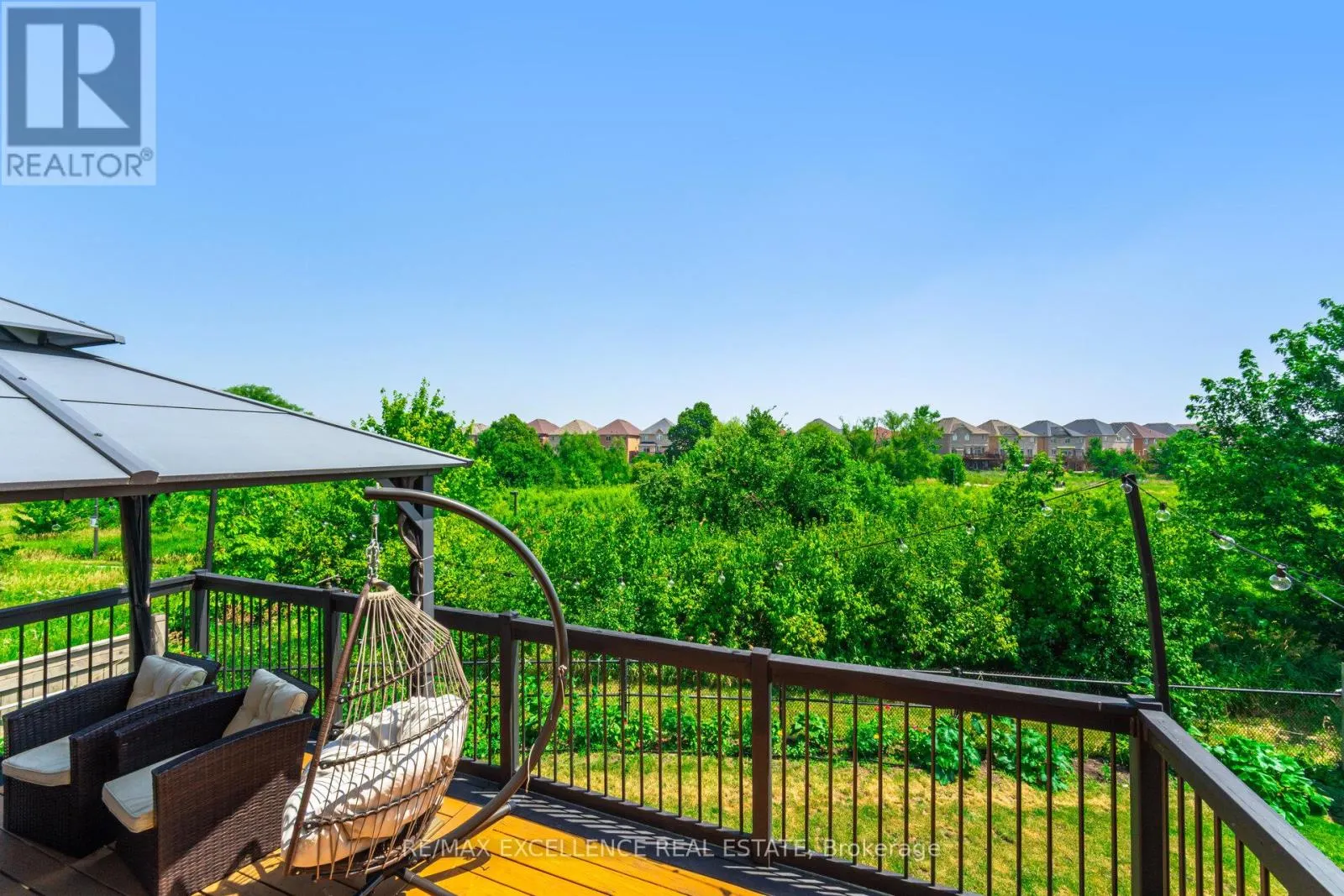 73 GARDENBROOKE TRAIL