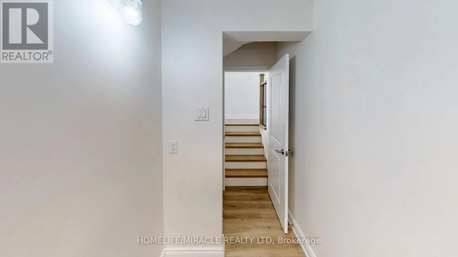 17 BEAVERHALL ROAD