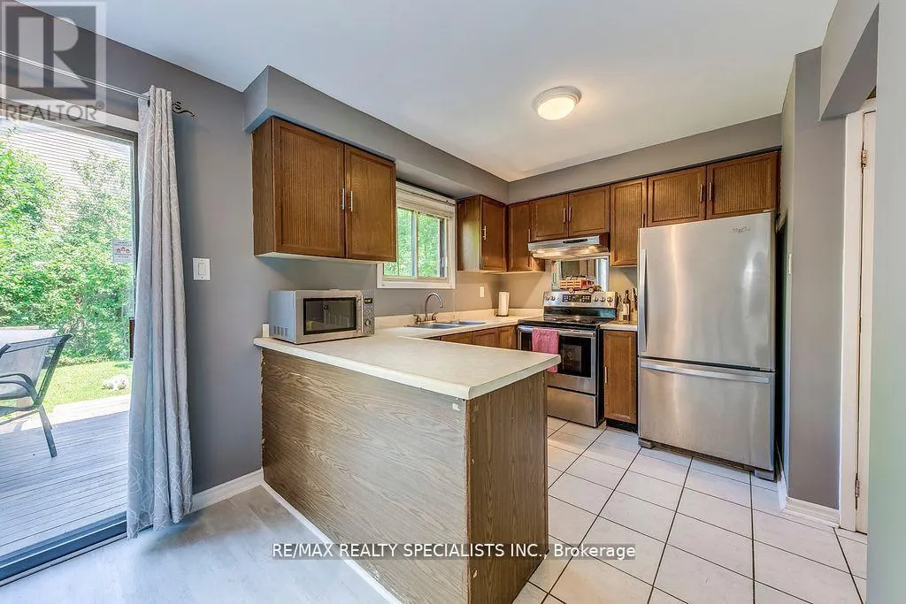 22 SCOTIA DRIVE