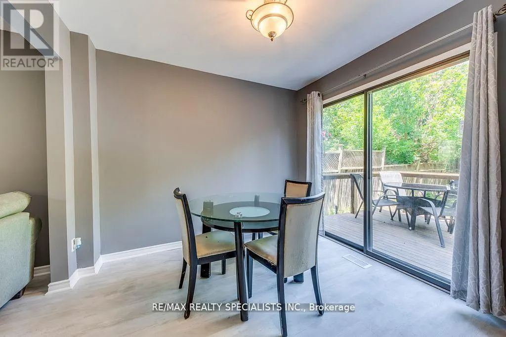 22 SCOTIA DRIVE