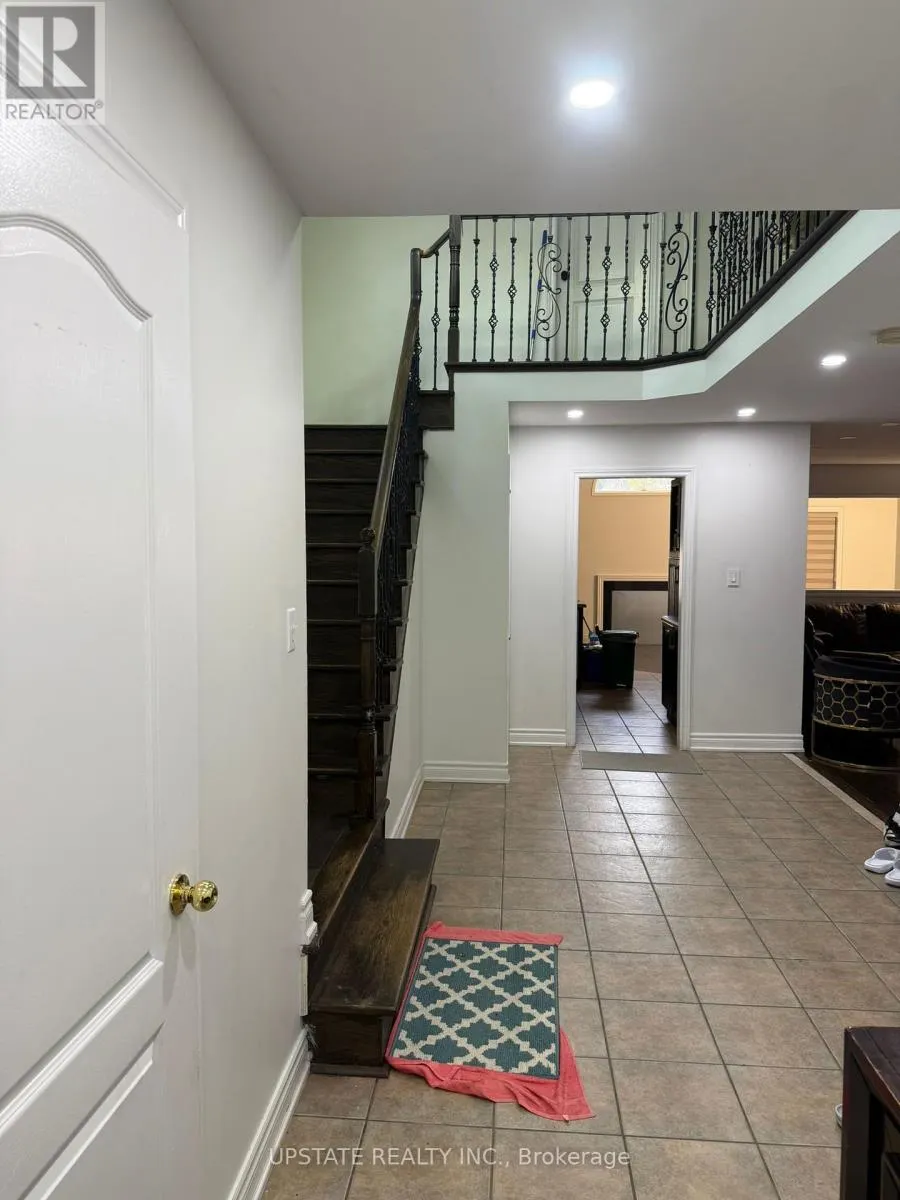 52 SWEET CLOVER CRESCENT N