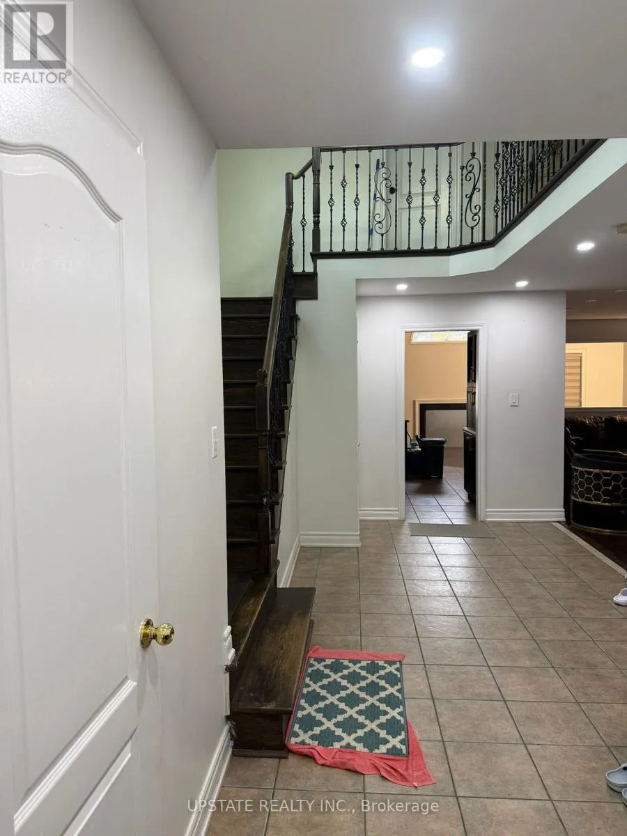 52 SWEET CLOVER CRESCENT N