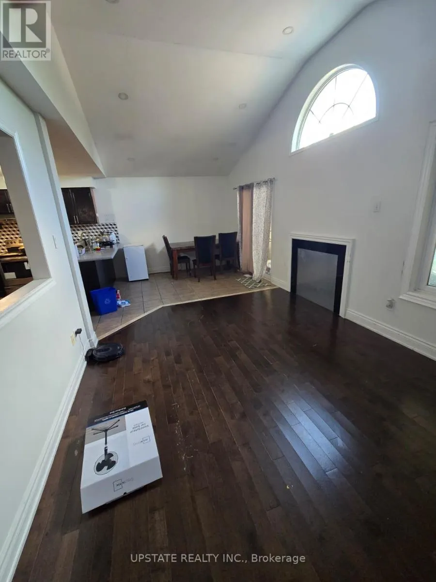 52 SWEET CLOVER CRESCENT N