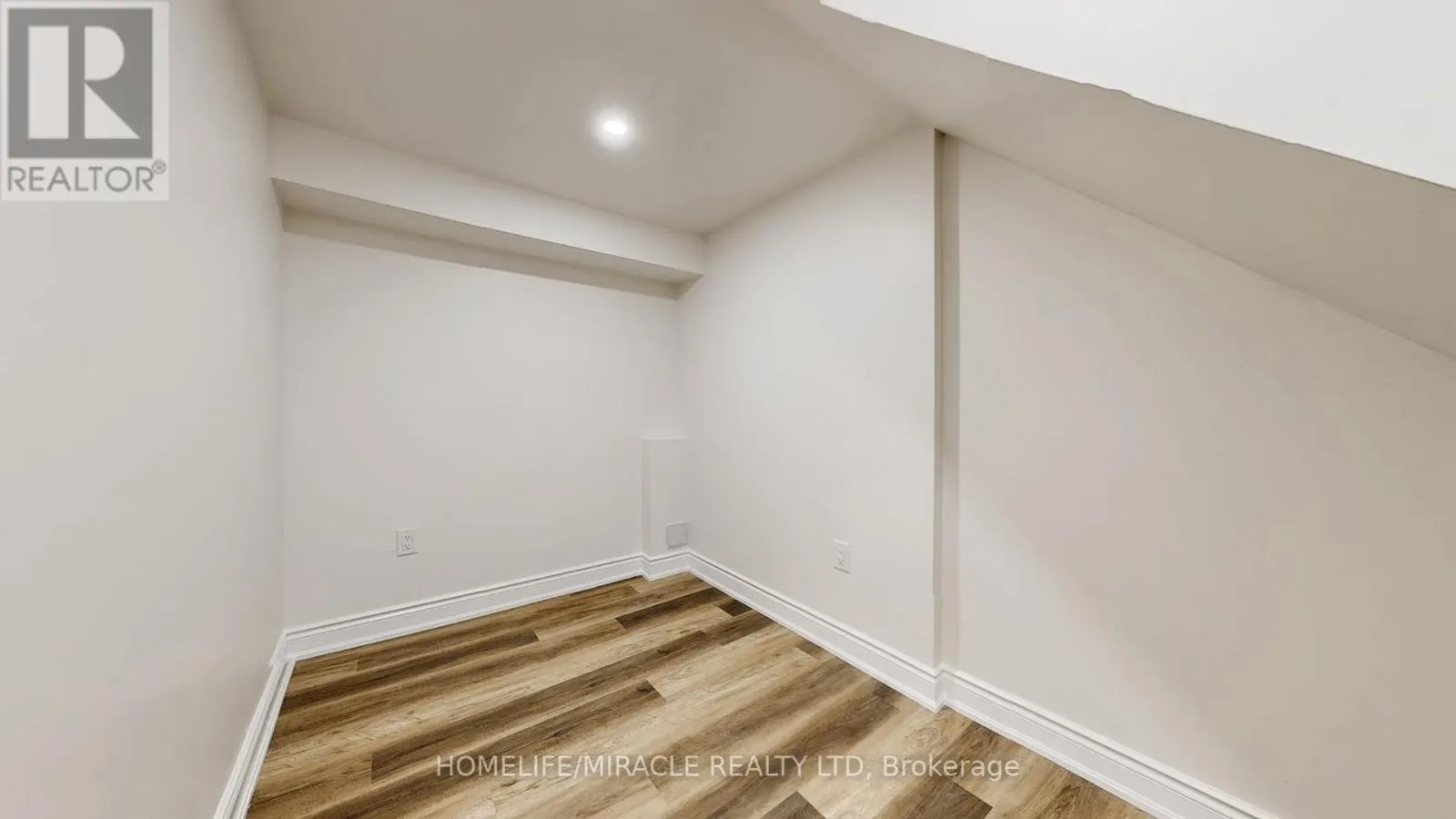 BASEMENT - 933 WHEWELL TRAIL