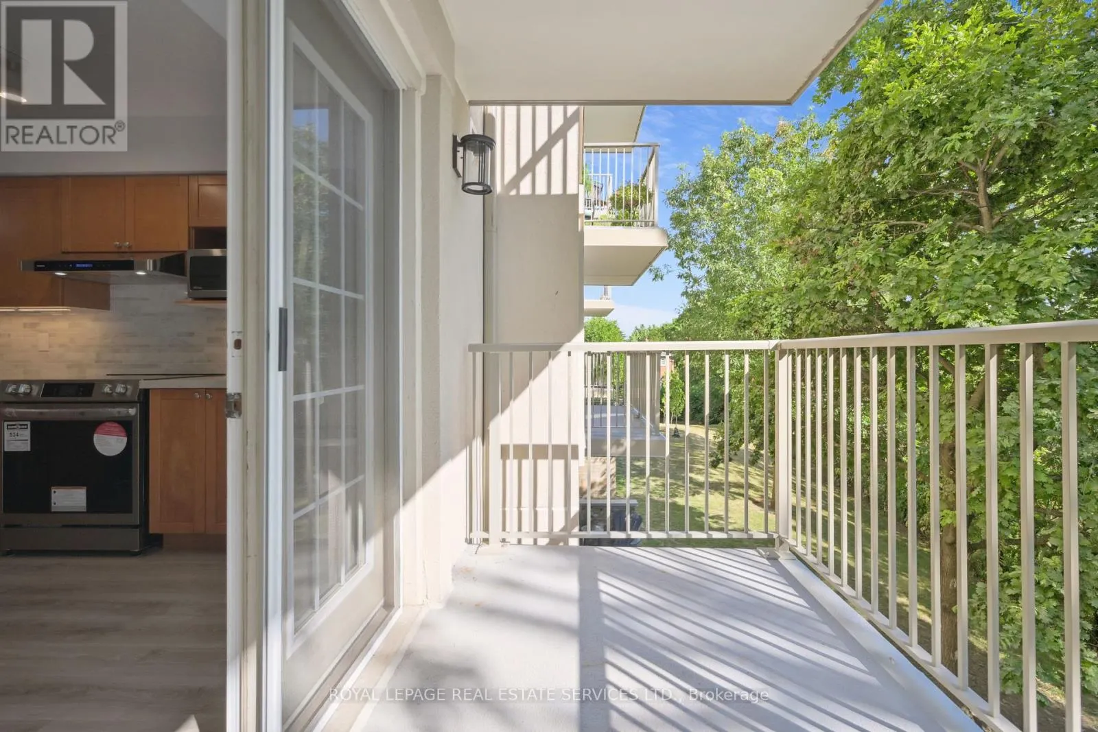 207 - 1450 BISHOPS GATE